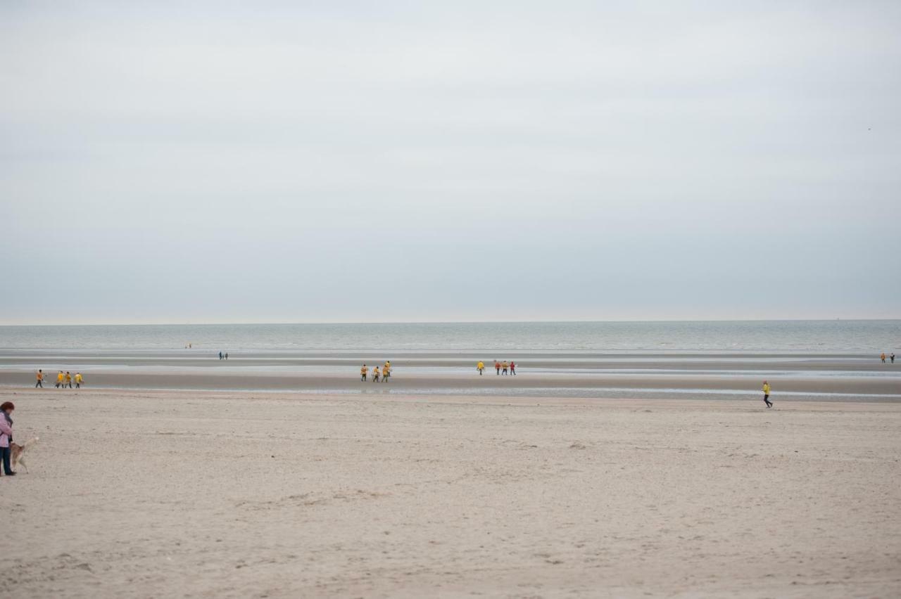 Villa De Witte Parel à Oostduinkerke Extérieur photo